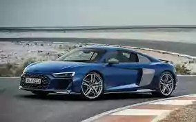 Audi r8 coupe rental in Dubai 
