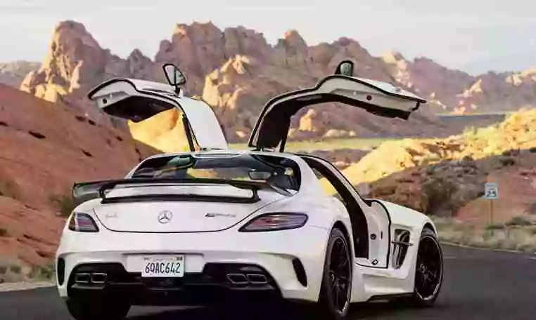 Mercedes C63 AMG rental in Dubai 