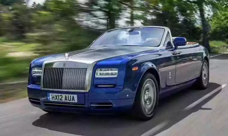 Rent A Rolls Royce Wraith For An Hour In Dubai